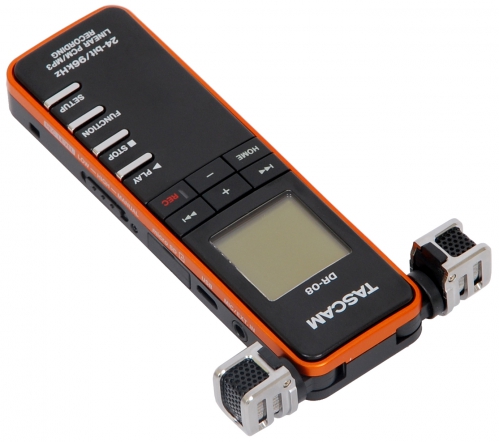 Tascam DR 08 rejestrator cyfrowy