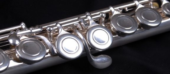 The Western concert flutes for beginners