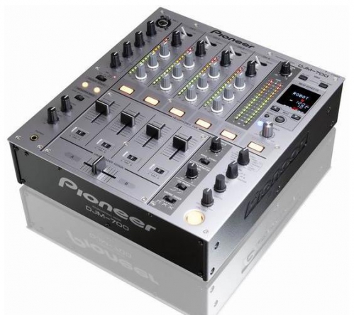 Pioneer DJM-700 DJ mikser
