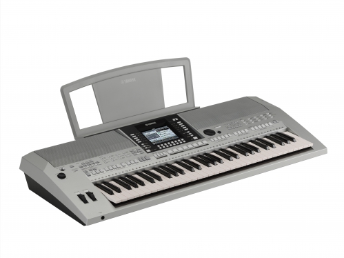 Yamaha PSR S910 keyboard