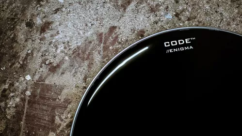 Code EBR18 Enigma 18″ Black, naciąg perkusyjny (rezonansowy) Code EBR18 Enigma 18″ Black, naciąg perkusyjny (rezonansowy)