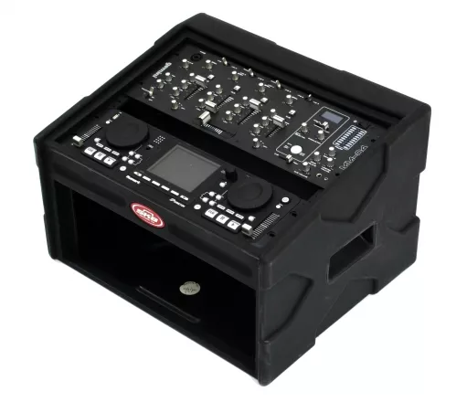 SKB 84 DJ 8HE case na podwójny odwarzacz CD, mikser, wzmacniacz SKB 84 DJ 8HE case na podwójny odwarzacz CD, mikser, wzmacniacz