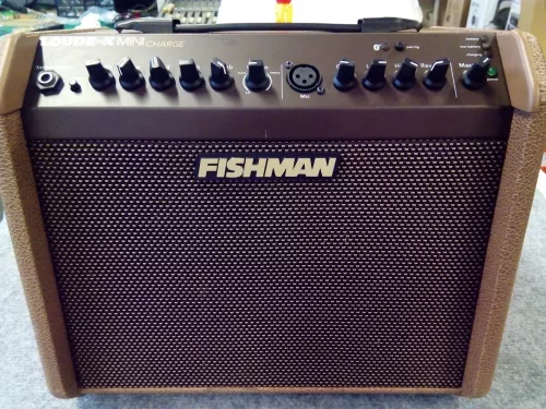 Fishman Loudbox Mini Charge wzmacniacz gitarowy (B-STOCK) Fishman Loudbox Mini Charge wzmacniacz gitarowy (B-STOCK)