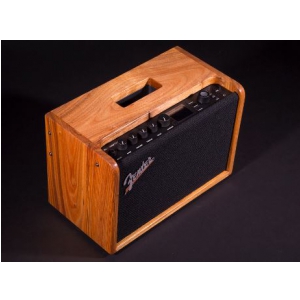 Fender Mustang GT40 Masterbuilt Canary Wood, 120V wzmacniacz