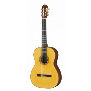 Yamaha GC 82S gitara klasyczna, lity świerk