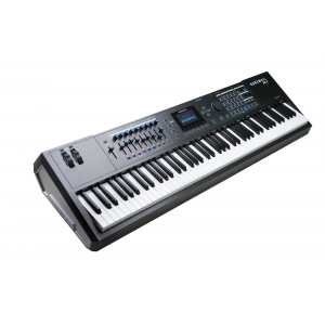 Kurzweil PC 4  syntezator