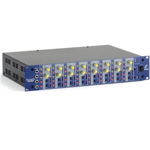 Focusrite ISA 828 8-kanałowy przedwzmacniacz mikrofonowy