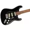Fender Deluxe Stratocaster Pau Ferro Fingerboard, Black