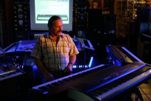 Prezentacja Instrumentw Klawiszowych - Marek Koperski