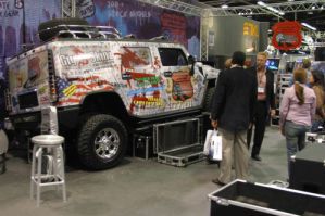 Ekipa M. Ostrowski na targach Namm Show 2006