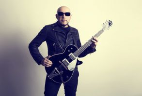 Grzegorz Skawiski zagra na Gitarowym Rekordzie Guinnessa!