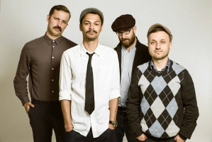 Pierwszy koncert w ciemnoci, w restauracji niewidomych kelnerw