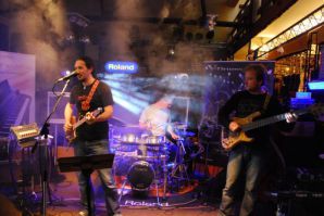 V-Form Demo Tour - prezentacja Roland i BOSS